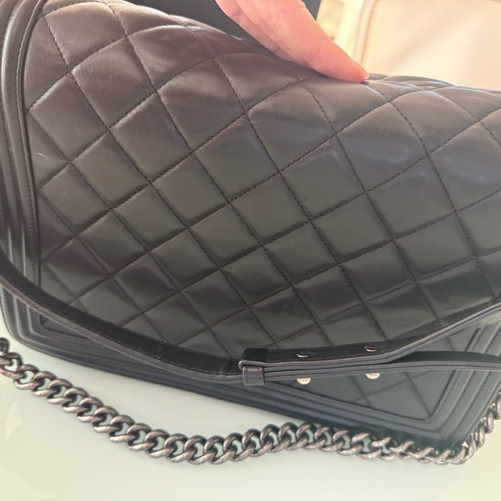 Chanel Black Quilted Crossbody Bag XL - Picture 14 of 16